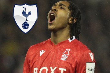 Spurs out to pip Arsenal in £15m transfer race for right-back Spence 