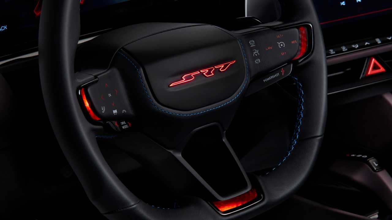 Dodge Charger Daytona SRT Concept Interior