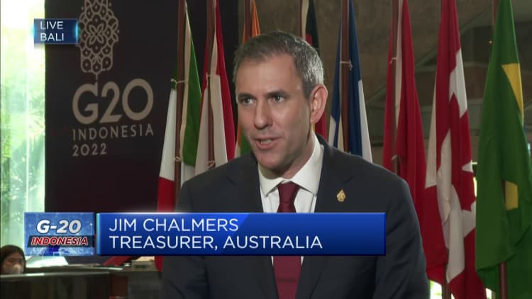 The more engagement we see between the U.S. and China, the better, says Australia treasurer
