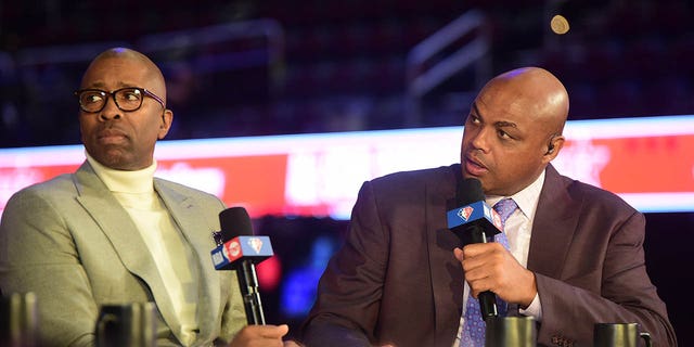 NBA on TNT analysts, Kenny Smith and Charles Barkley report during State Farm All-Star Saturday Night on Saturday, Feb. 19, 2022 at Rocket Mortgage FieldHouse in Cleveland.