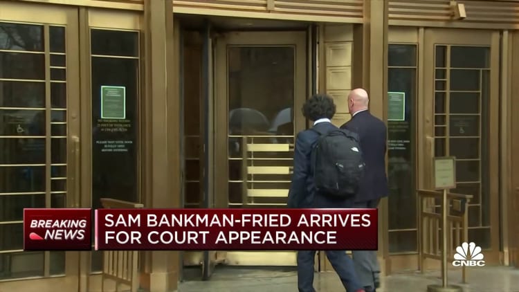 Sam Bankman-Fried arrives for court appearance