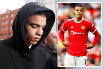 Angry fans say Greenwood shouldn't play for Man U again after charges dropped