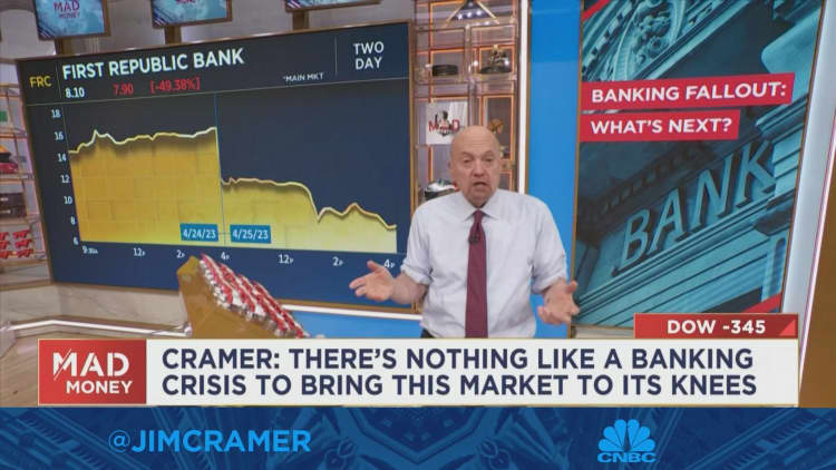 Cramer: There's nothing like a banking crisis to bring this market to its knees