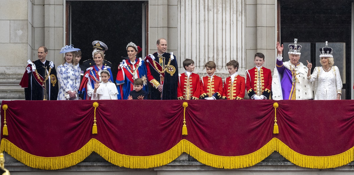 Members of the royal family standing on the balcony of Buckingham Palace during appear on the Buckingham Palace balcony during the coronation of King Charles III and Queen Camilla