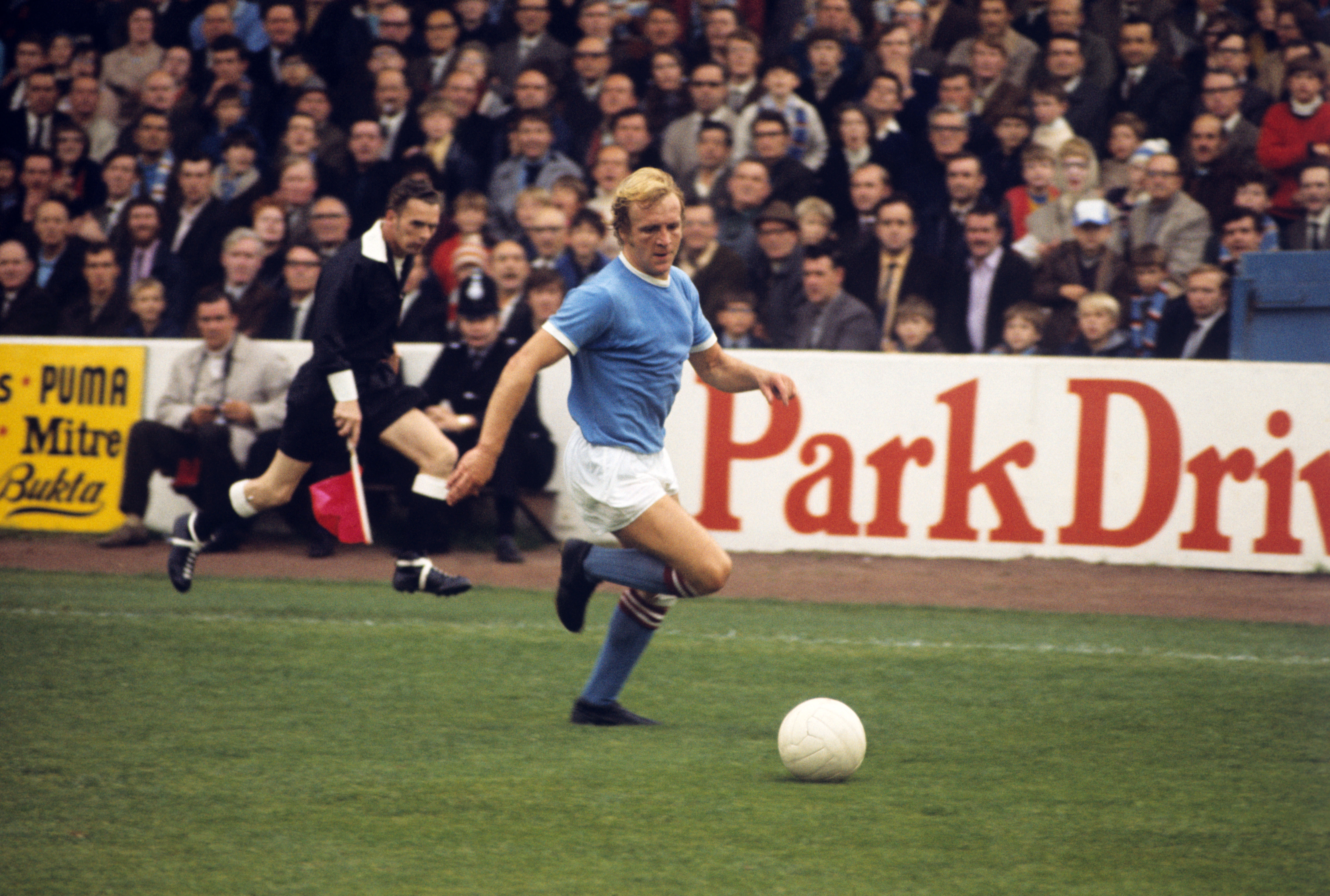 Francis Lee scored 148 goals in 330 appearances for Manchester City