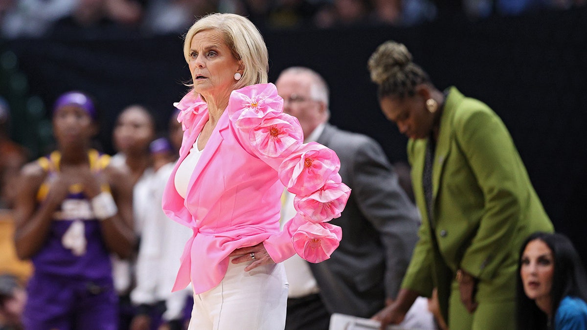 Kim Mulkey stands on the sidelines during 2023 NCAA Women's Basketball Tournament