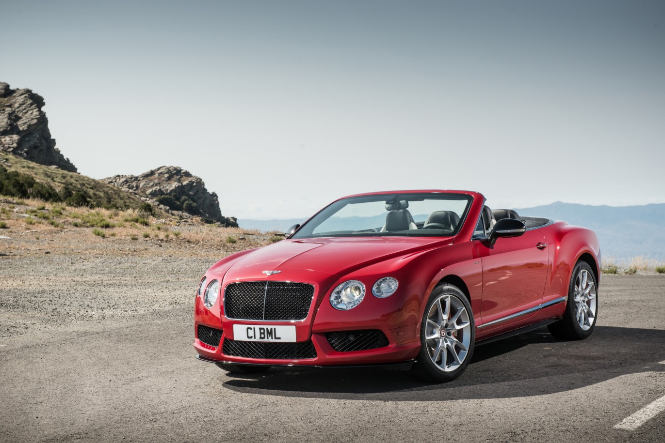 Ronnie had two Bentley Continental GT's - a hard and soft top