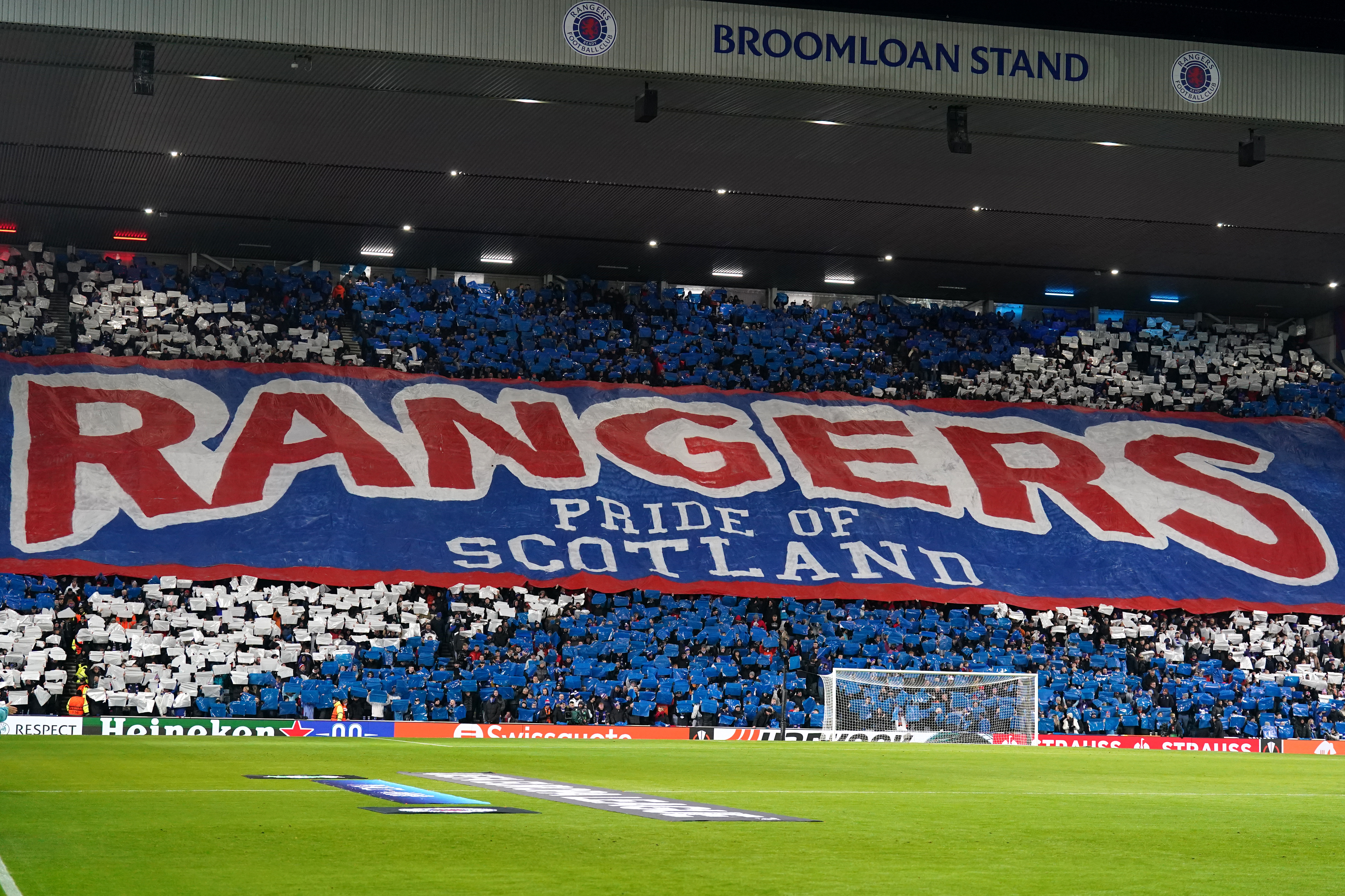 Rangers fans unveil giant tifo before kick-off